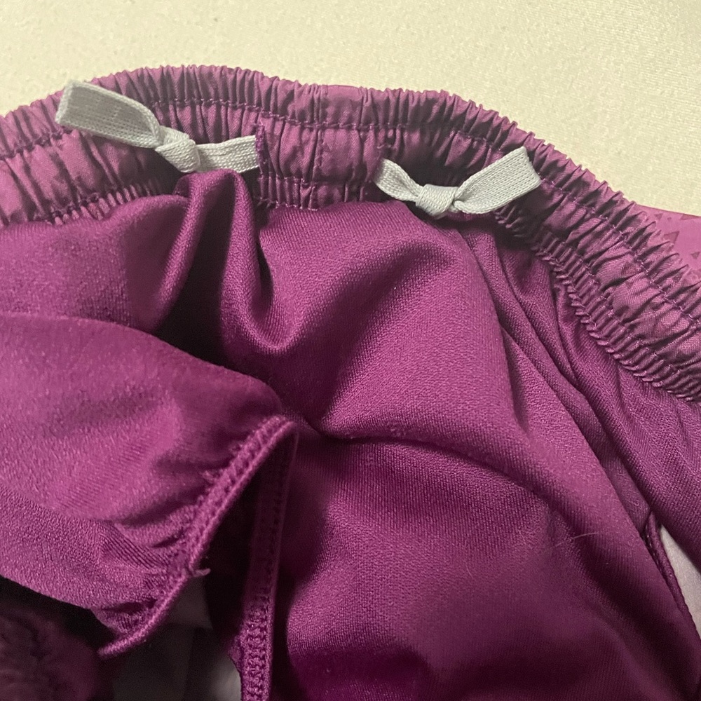 Nike shorts - Picture 4 of 4